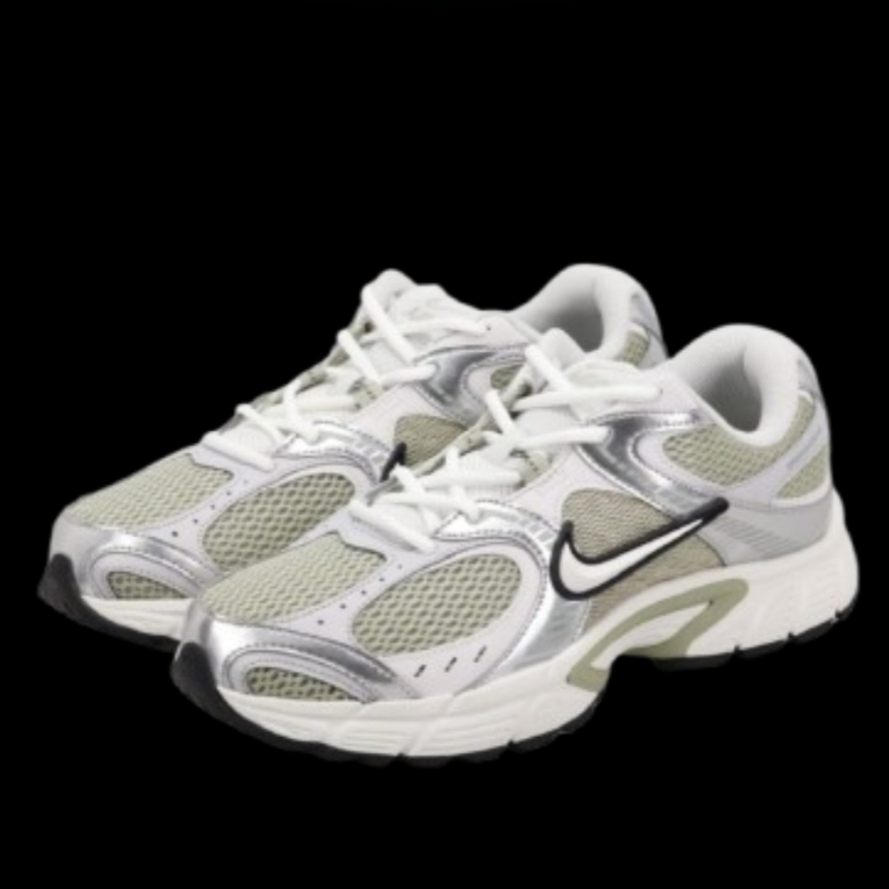 Nike V5 RNR Running Womens Spruce Fog Green Silver White Black